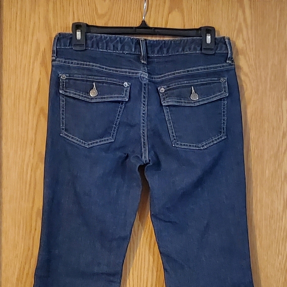 Banana Republic low rise flare jeans - Picture 4 of 9